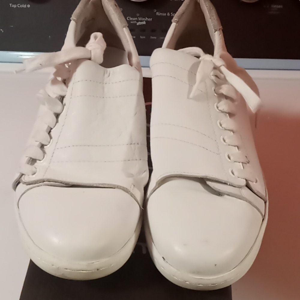 Comptoir Des Cotonniers “Slash” White Leather Lace-Up Sneakers